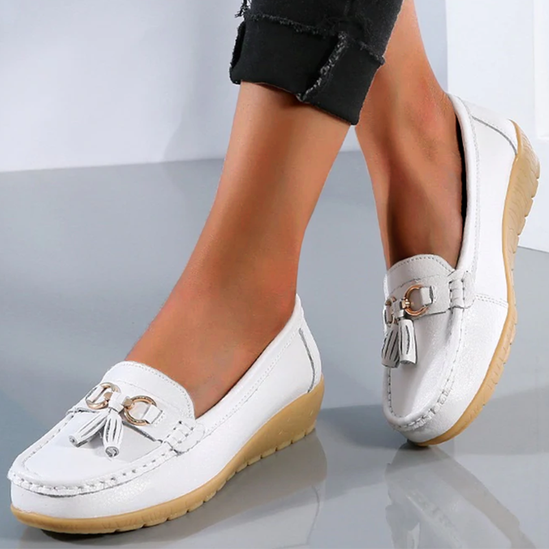 Comely Tassel Loafers