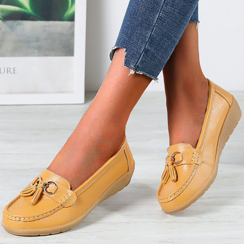 Comely Tassel Loafers