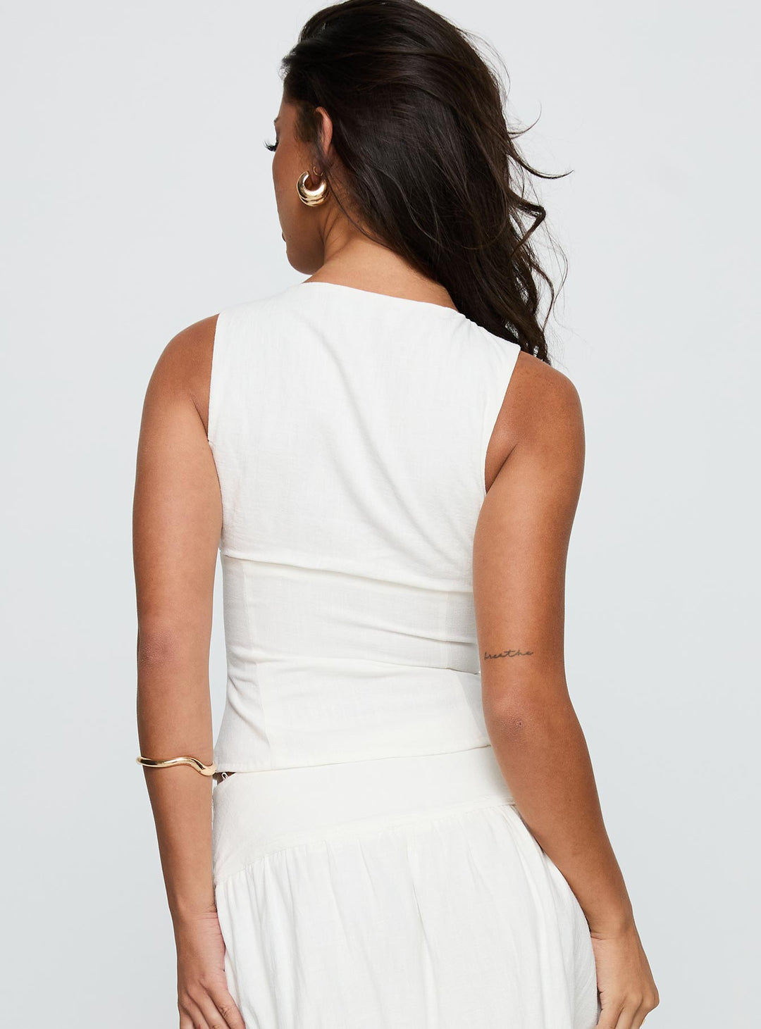 Giulia Keyhole White Top